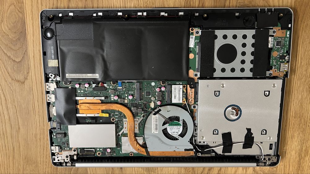 Vand Lapop Asus K551LN