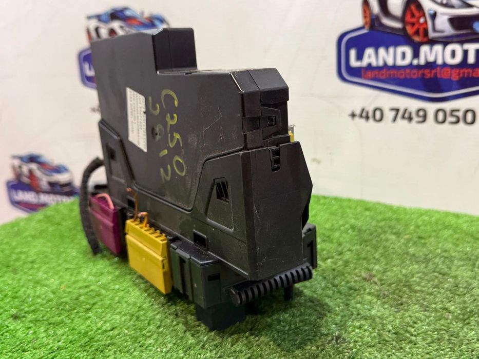 TABLOU PANOU SIGURANTE MERCEDES BENZ C250 C204 W204 CDI 2.2 DIESEL 2012 COD OEM 5DK00922589 A2075402750 2008-2014