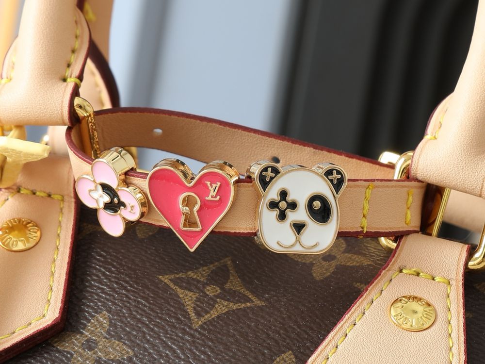Geanta louis vuitton speedy 18