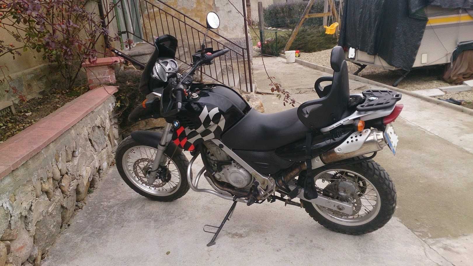 Детска седалка GIVI за мотоциклет / скутер / мотопед S650 BABY RIDE