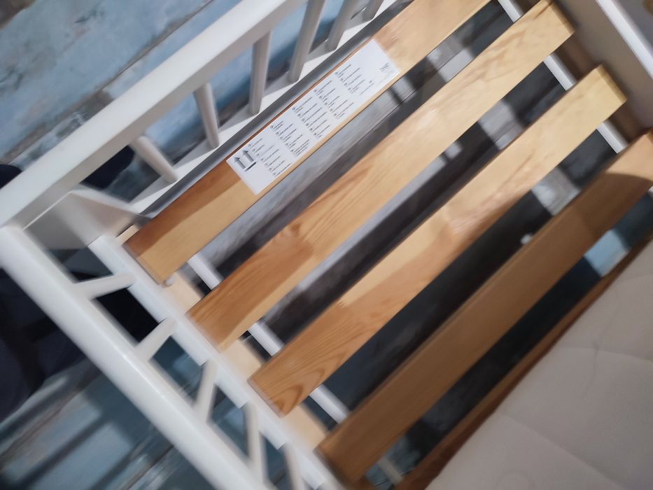 Легло от  масив с матрак и рамка 70/160см