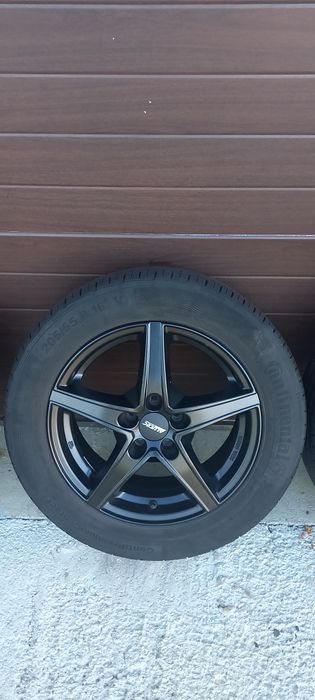 Jante aliaj negre Alutec 5x100 R16 6,5J ET48 VW Audi Skoda Seat