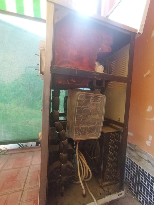 Muzqaymoq aparat sotiladi!!!