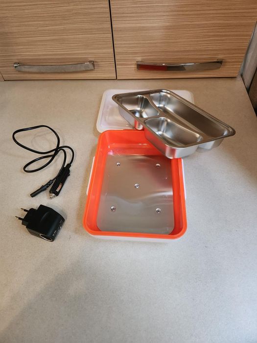 Vand 2 cutii Innova Goods pentru incalzit alimente