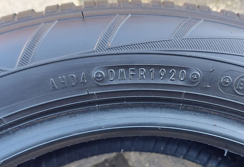 Set 4buc 185/55 R15 82H Falken Eurowinter HS01 M+S iarnă