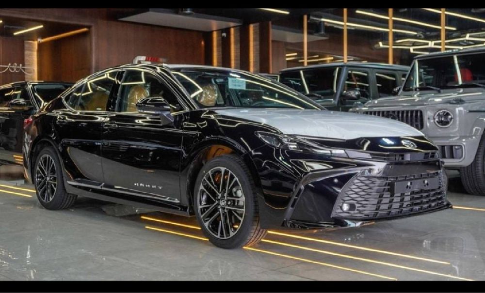Toyota Camry 2025 Hybrid