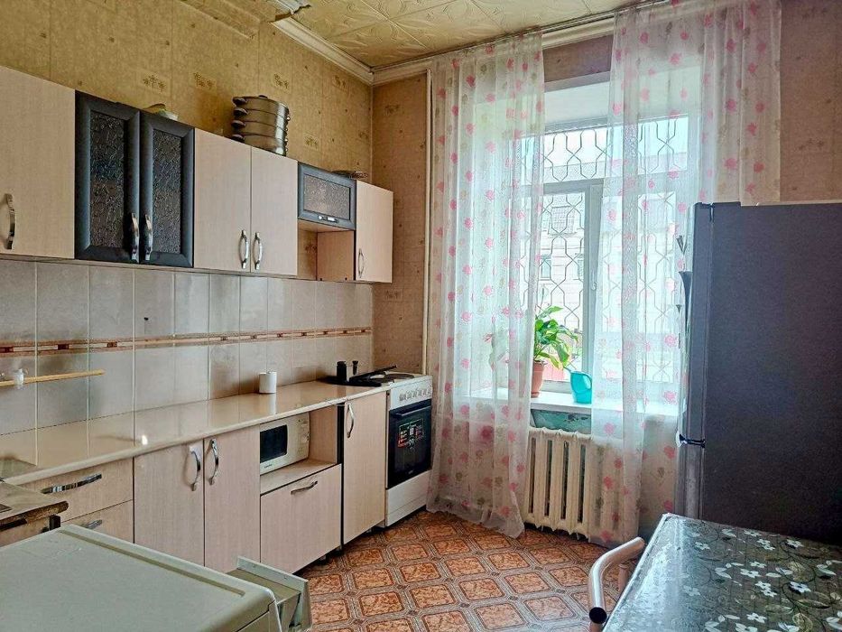 3-комнатная квартира в сталинском доме. Пр. Шакарима, 159