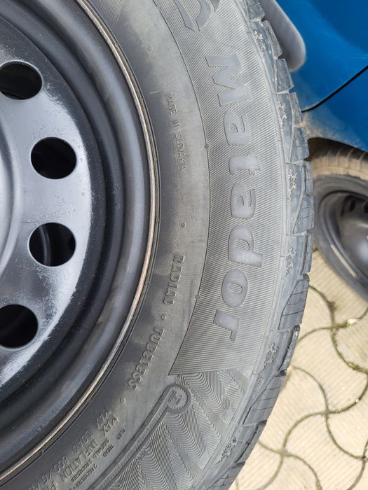 Vind anvelope iarna matador 215/70R16 215/70R16