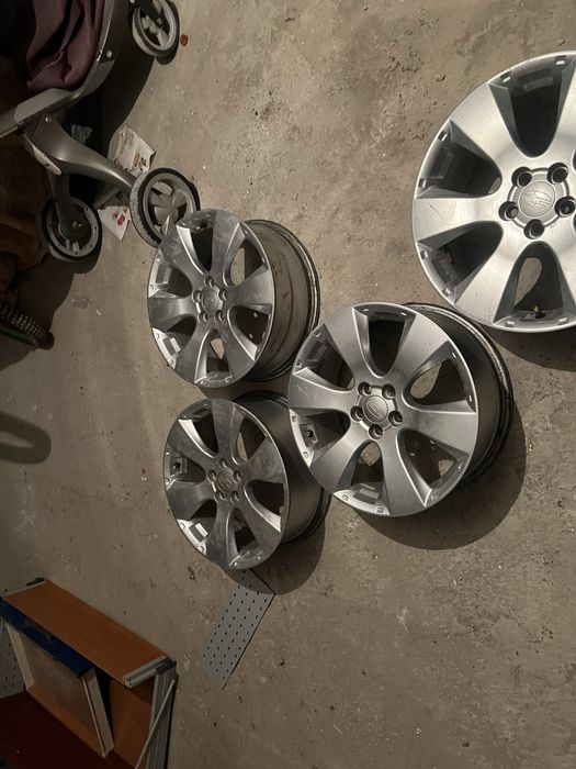 Диски 4,штук срочно на 16 размер