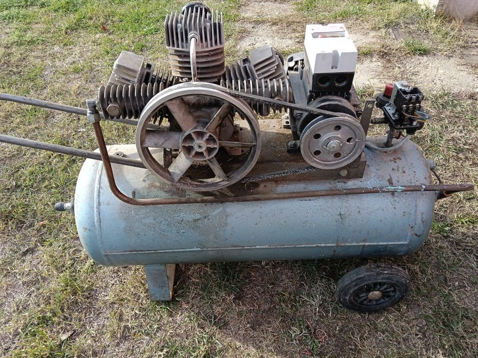 Compresor aer  3 cilindri