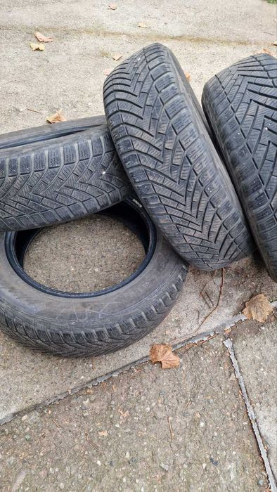 Зимни гуми Vredestein