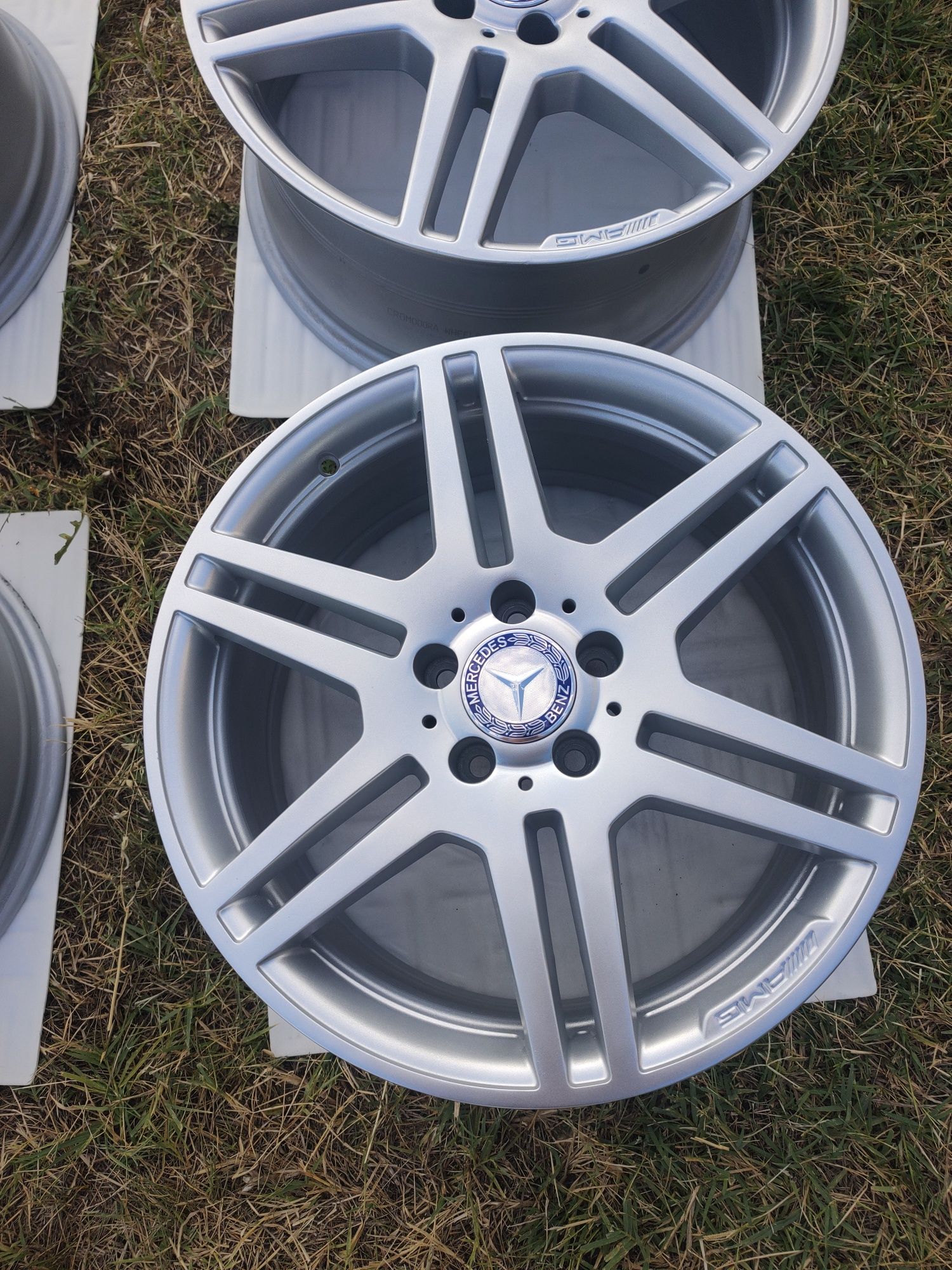 18" AMG джанти за Мерцедес Е класа, спорт пакет