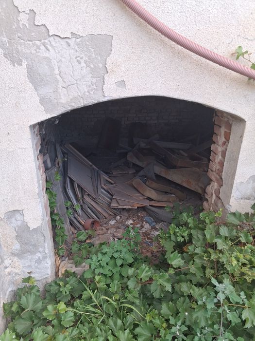 Vand casa Tuglui