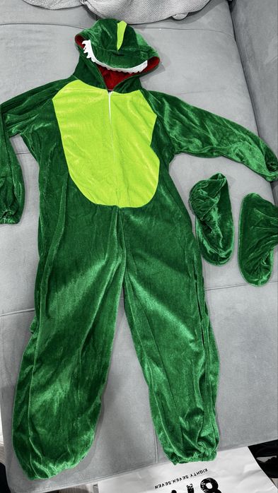 Новогодний костюм состояние нового