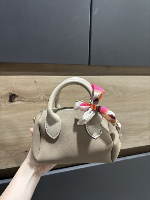 Малка дамска чанта