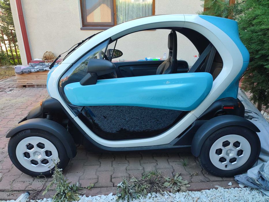 Renault Twizy 80 – 2022, electric, 8,5 kW