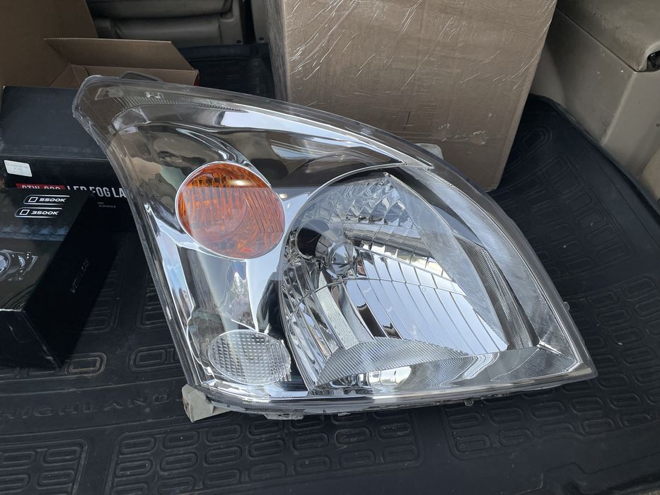 Стекло фары, отражатель, туманки Прадо 120