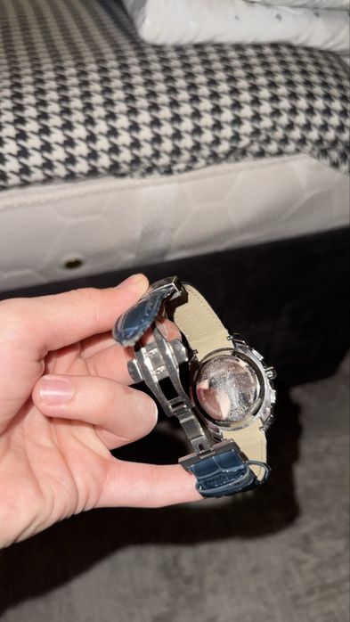 Patek philipe 100.000 tissot 150.000