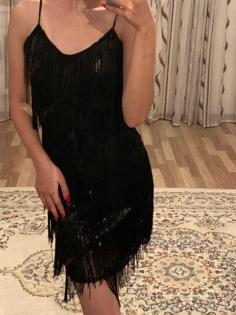 роскошное коктейльное платье