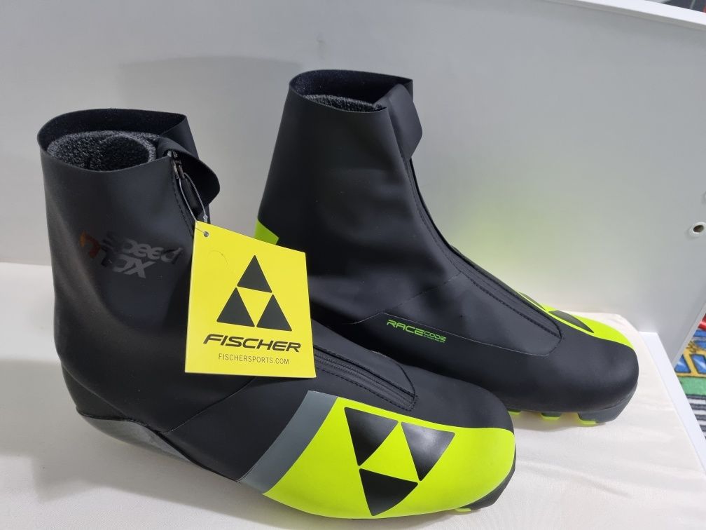 Clăpari Ski de Fond - Fisher SpeedMax Classic