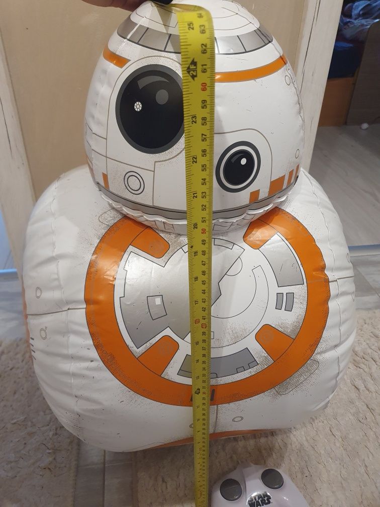 Робот BB-8 от Междузвездни войни