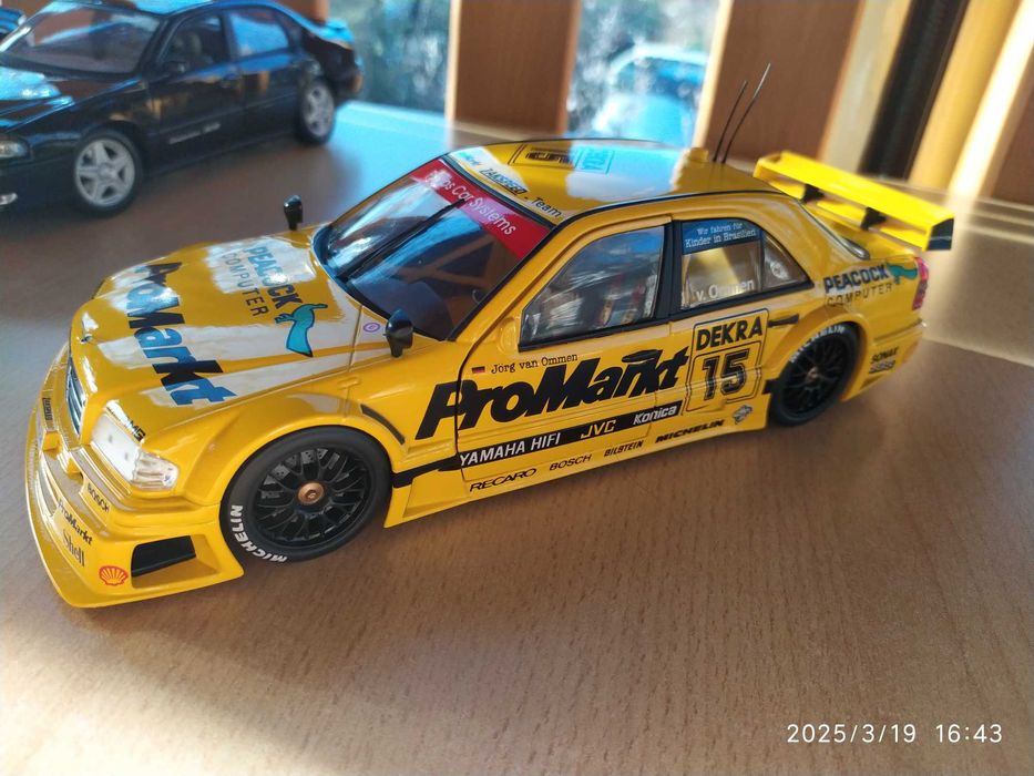 1:18 Метален модел на MERCEDES C-Klass DTM Team AMG - UT models