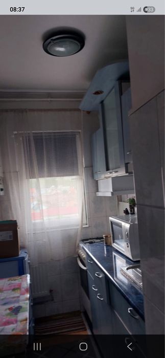 Vand apartament pe strada george cosbuc nr 7 etaj 4 , oras Gherla.
