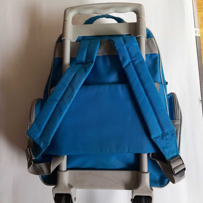 Детска ученическа раница с колелца