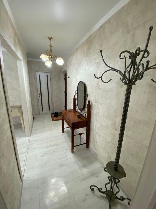 Продам квартиру Васильковский 2