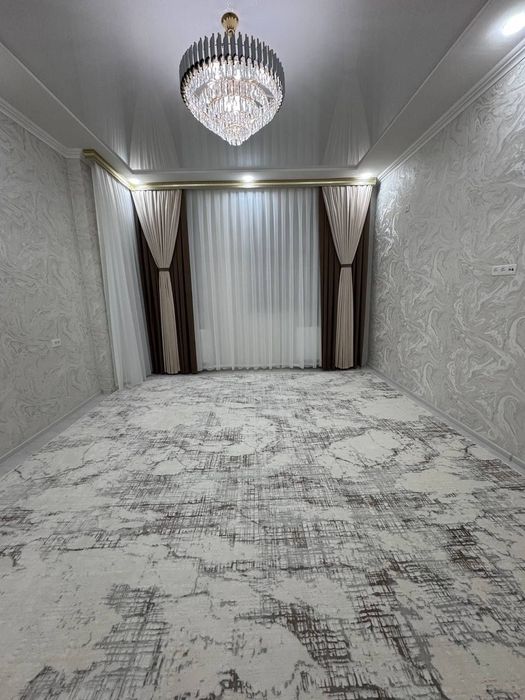 Aeroport tomonda 2 xonali uy sotiladi