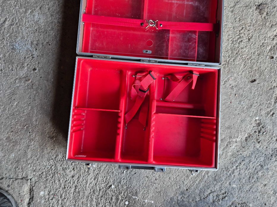 Vand valiza profesionala metalica