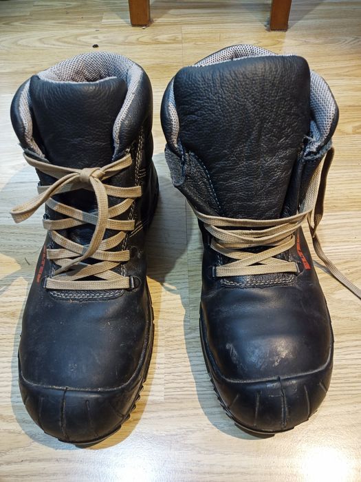 Bocanci de lucru Elten Nr 43 S3