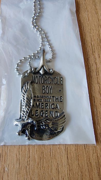 Vand lănțișor cu pandantiv