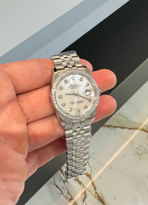 rolex datejust 36mm silver/ diamond bazel