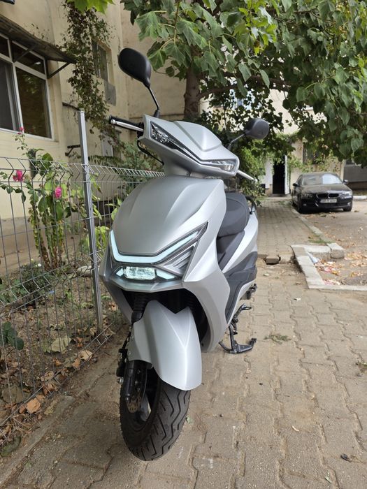 SCUTER GST50QT-3 49CM,fara permis 25 km/h benzina