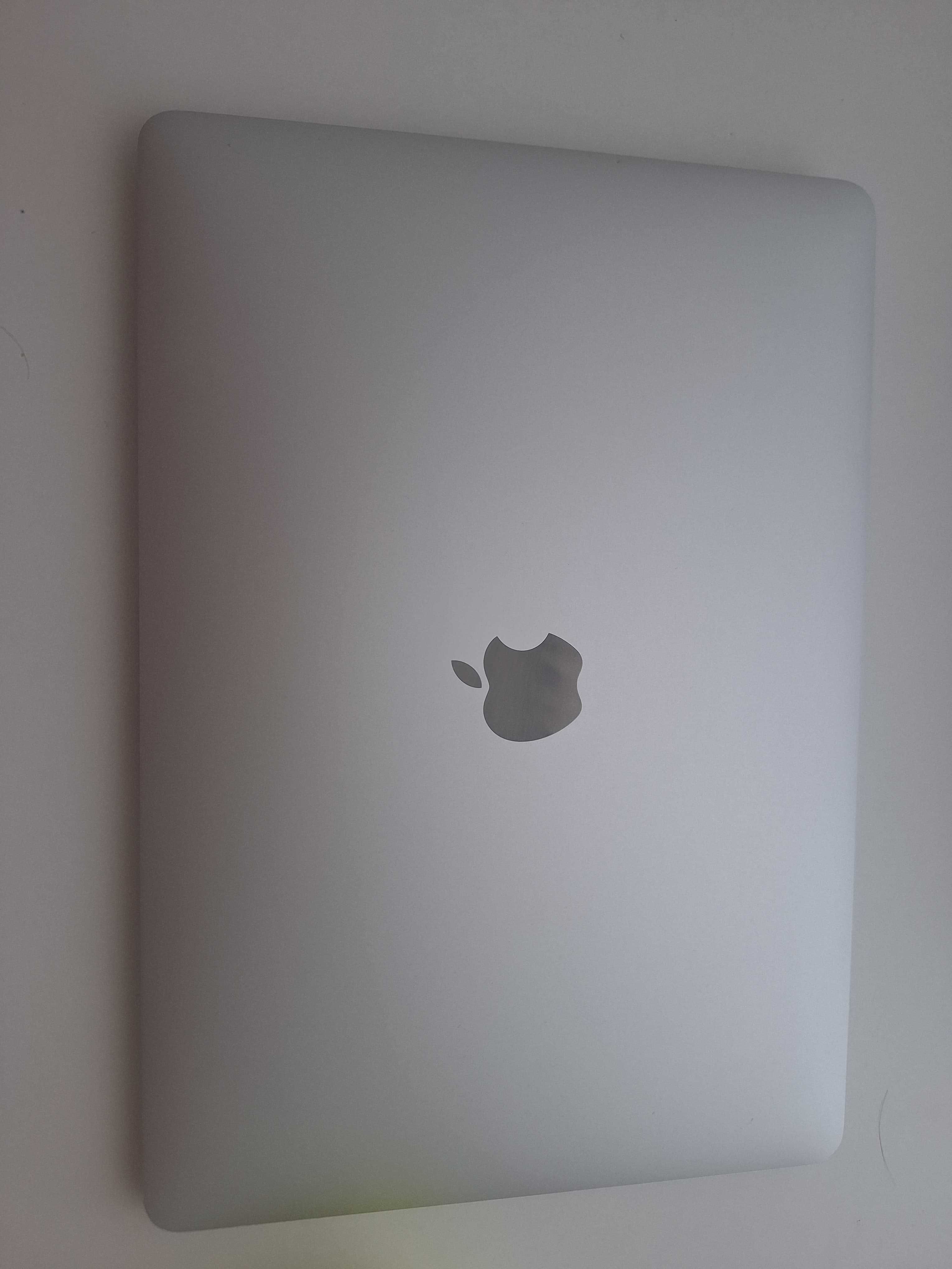 Macbook Air M1 2020 13.3'' 8GB RAM 256GB SSD