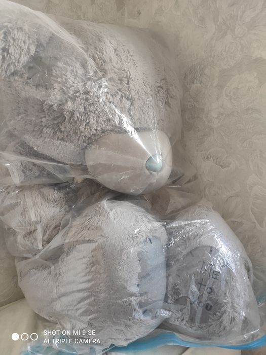 Продаю плюшевого мишку