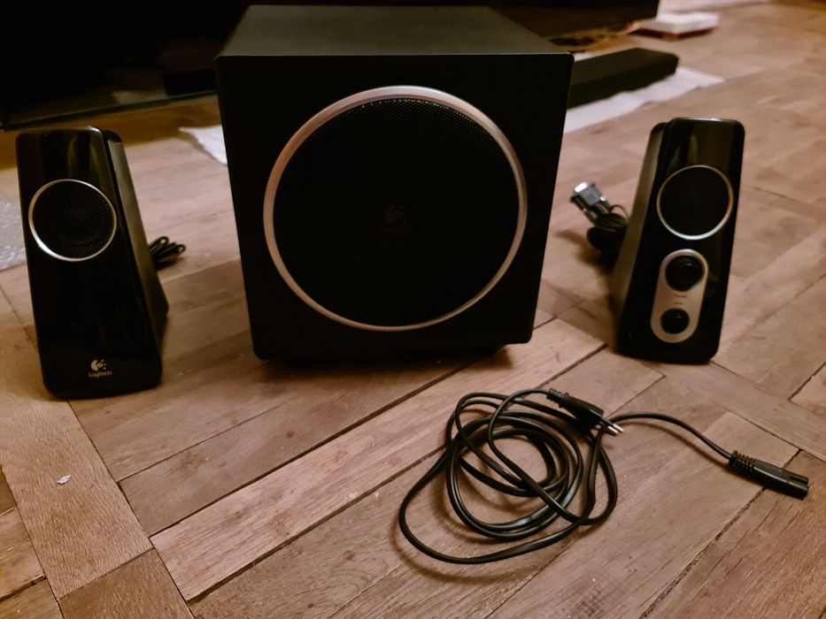 Vand boxe 2.1 Logitech Z-523