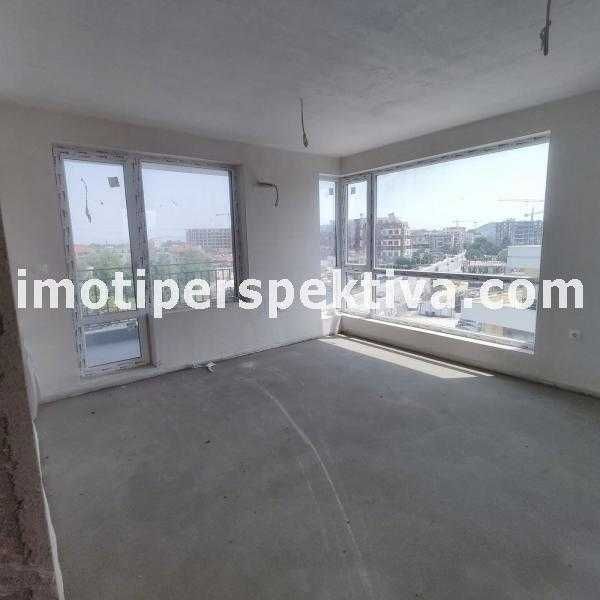 реф.15276 Изгодно, две спални, АКТ 16-Гребна база!