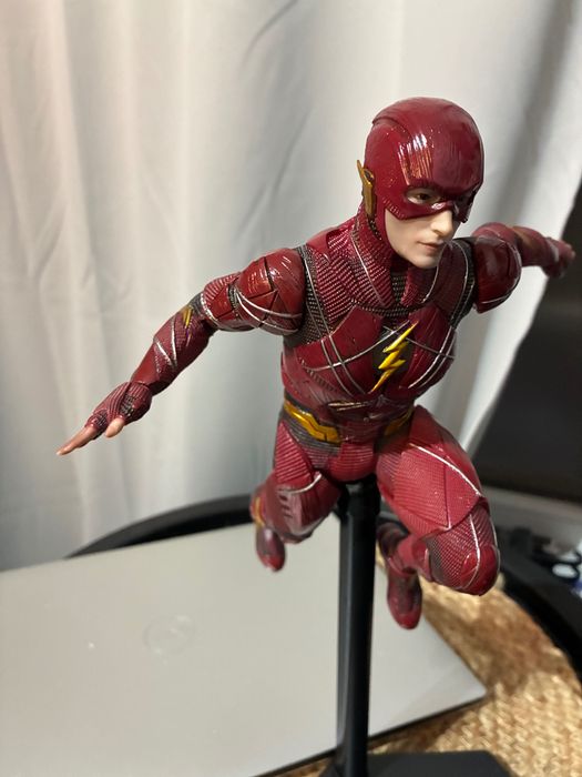 The Flash колекционерска фигура