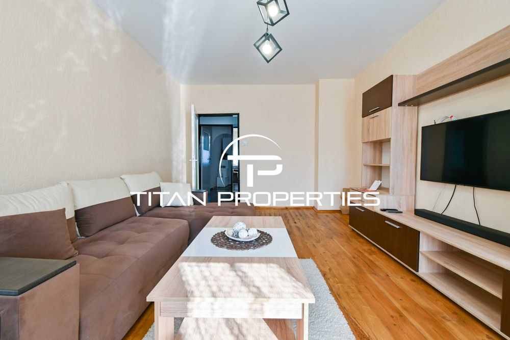 Дава се под наем Тристаен апартамент в София, Младост 4 - 96 кв.м за 765 € - Снимка #1