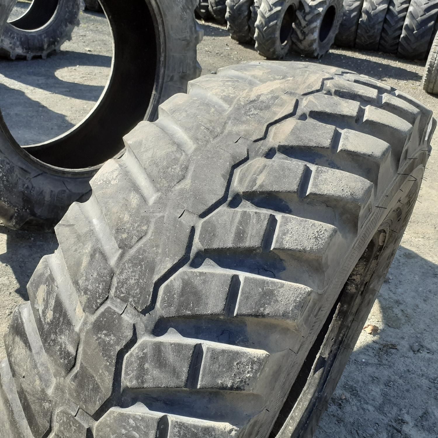 Cauciucuri 400/80R24 Alliance Anvelope Tractor Second Hand