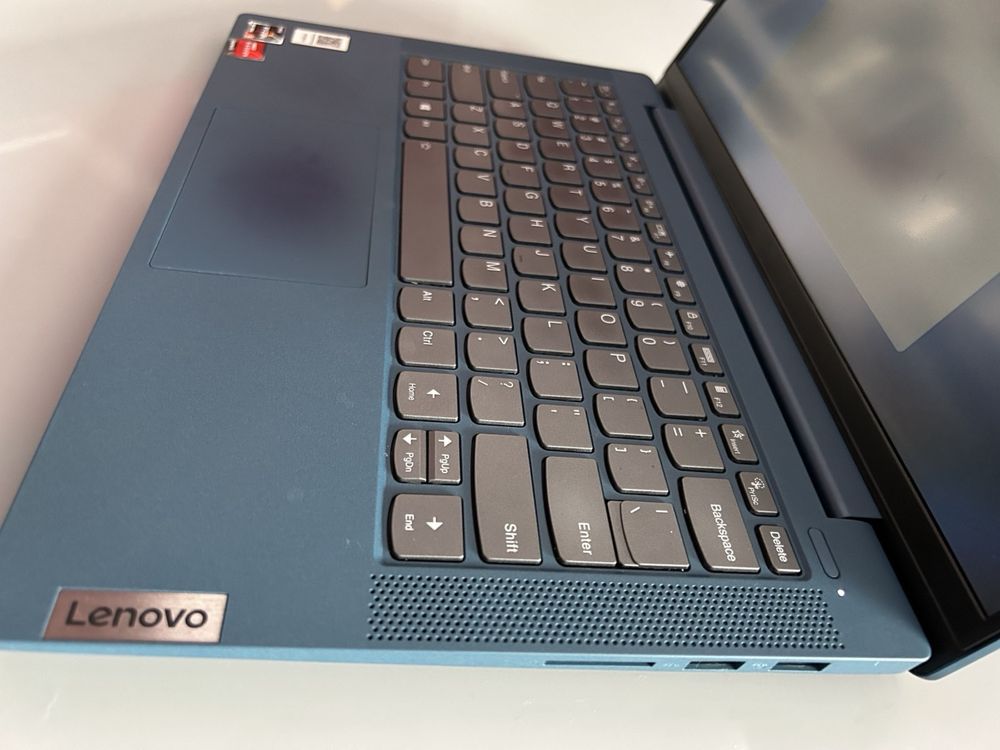 Lenovo IdeaPad 5