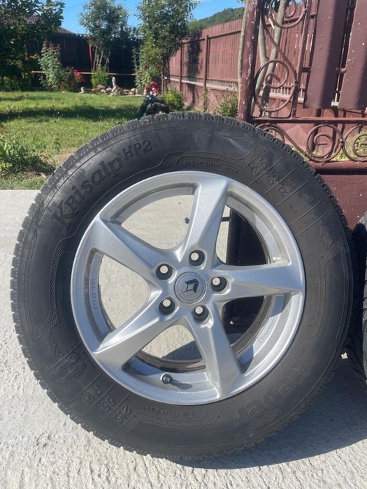 Jante 16” cauciucuri IARNA Renault Kadjar Nissan Qashqai Dacia Duster