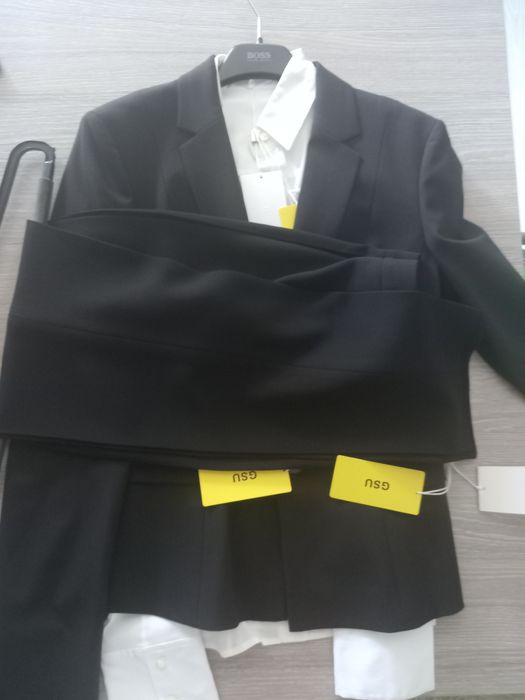 Costum dama Hugo Boss