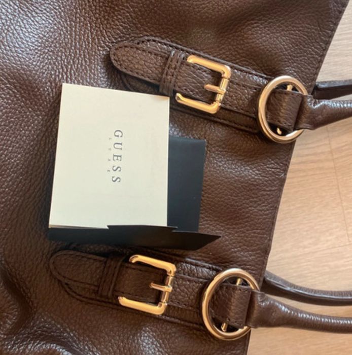 Geanta piele naturala Guess
