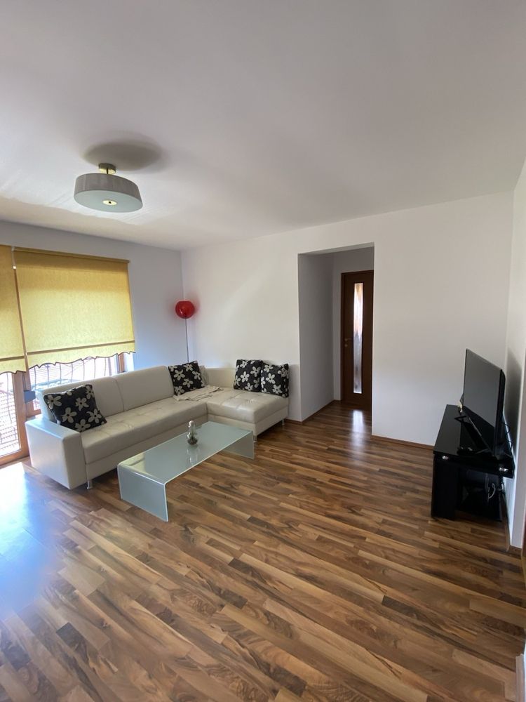 Apartament 3 camere, zona Strand