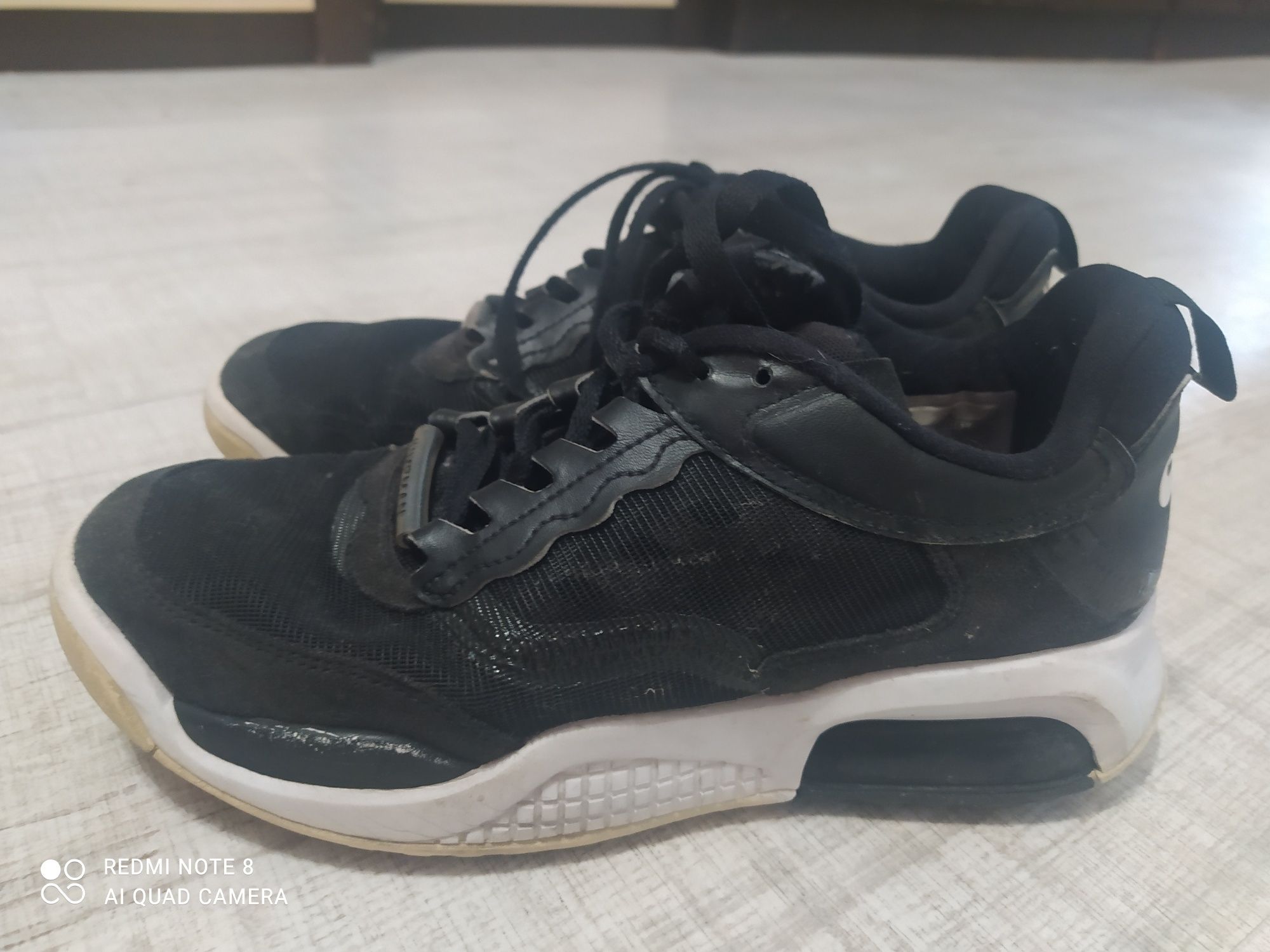 Оригинални маратонки Nike