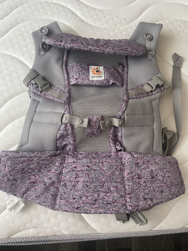 Ергономична раница Ergobaby Adapt