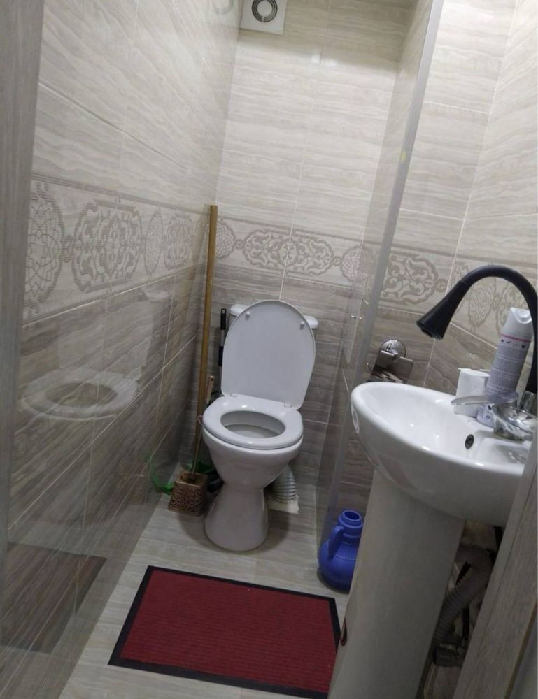 Chilonzorda uy sotiladi 9g kvartal INIYAZ 3 xona yevro remont srochno